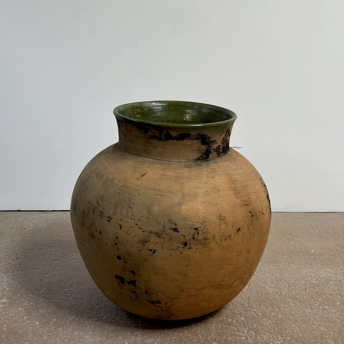 Large Olla, no 9