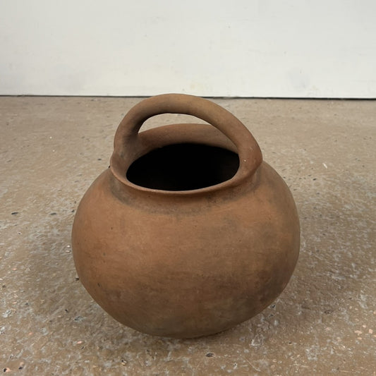 Pot with Top Handle, no 3